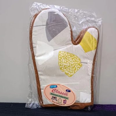 Pack of 2 High Quality Kitchen Cooking Cotton Microwave Oven Gloves Mitts Pot Pad Heat Proof Protected-Random color